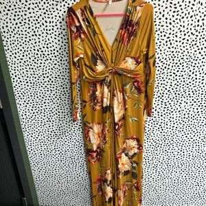 Pink Blush Marigold Fall Floral Long Sleeve Maxi Dress XL/1X 
Retail: $65
